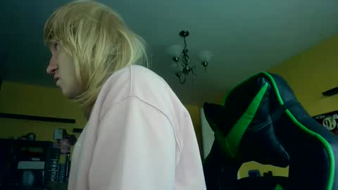 Sissy Sarah-Louise  online show from 02/24/26, 12:14