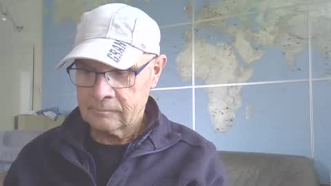 Prefer men 80 online show from 02/24/25, 02:04