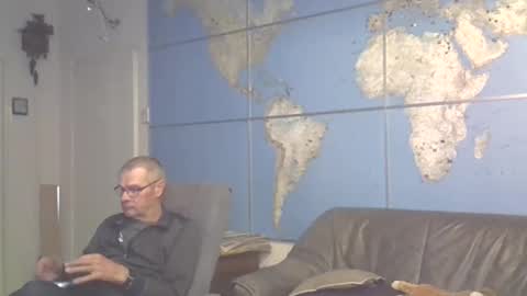 Prefer men 80 online show from 03/09/25, 08:42