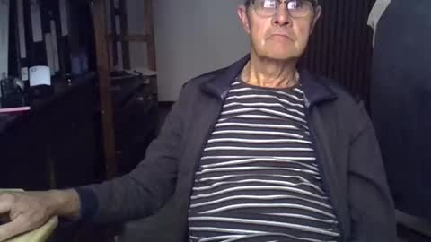 Prefer men 80 online show from 05/19/26, 08:26