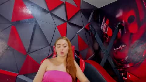 Hana and Zeta online show from 12/04/25, 12:14