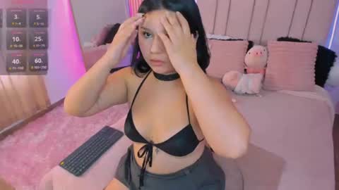 Snapshot of hanaa_rosse chatting on 06/17/26, 01:45 Hanna Rosse online show from 06/17/26, 01:45