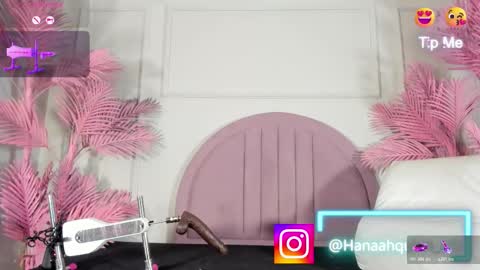 Snapshot of hanaahquinn chatting on 02/19/26, 11:50 hanaahquinn online show from 02/19/26, 11:50