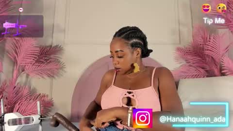 Snapshot of hanaahquinn chatting on 02/20/26, 11:43 hanaahquinn online show from 02/20/26, 11:43