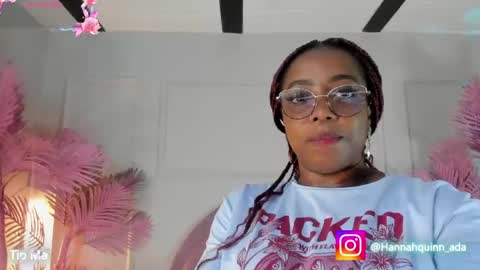 Snapshot of hanaahquinn chatting on 04/20/26, 11:35 hanaahquinn online show from 04/20/26, 11:35