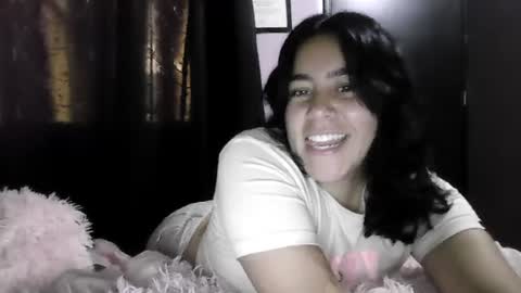Hanah Montana Independent model online show from 07/27/26, 04:58