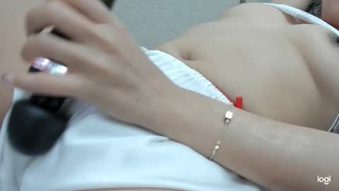 Hanah online show from 12/18/25, 06:08