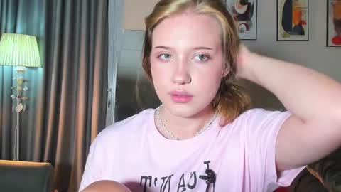 hanahwoods online show from 02/22/25, 10:20