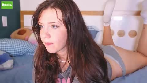 hanahwoods online show from 10/03/25, 02:30