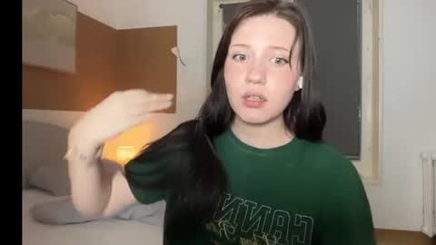 hanahwoods online show from 06/11/26, 12:32