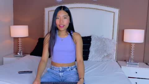 Hanna online show from 04/15/26, 02:02