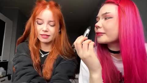 Snapshot of hananocha chatting on 02/11/26, 08:30 Tori and Asuna online show from 02/11/26, 08:30