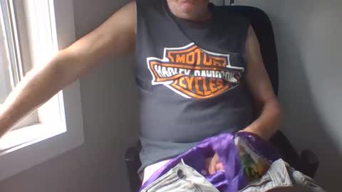 hand_ball_32 online show from 03/16/26, 12:17