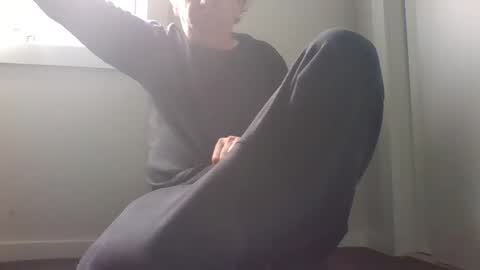 hand_ball_32 online show from 03/17/26, 02:38