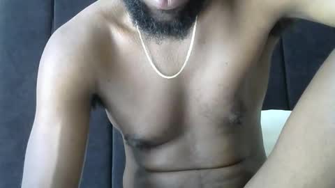 handsome king online show from 04/05/26, 07:05