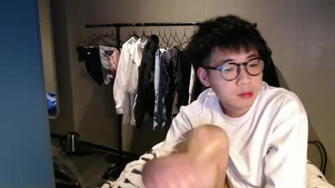 handsome_mannn online show from 03/08/25, 11:18