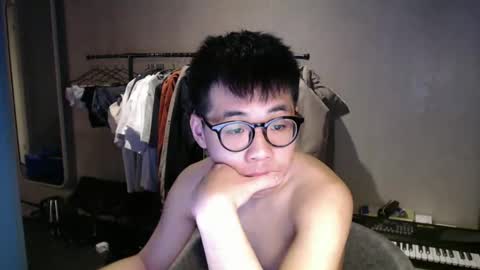 Snapshot of handsome_mannn chatting on 01/18/26, 11:08 handsome_mannn online show from 01/18/26, 11:08