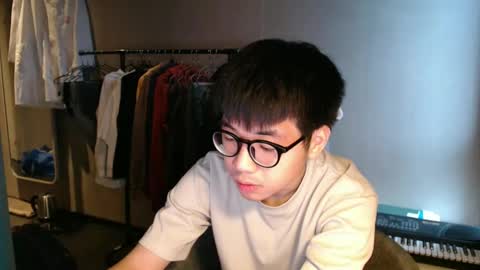 Snapshot of handsome_mannn chatting on 02/21/26, 02:40 handsome_mannn online show from 02/21/26, 02:40