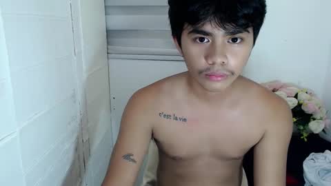 Snapshot of handsome_vanana chatting on 02/20/25, 06:28 handsome_vanana online show from 02/20/25, 06:28