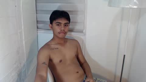 Snapshot of handsome_vanana chatting on 03/05/25, 10:55 handsome_vanana online show from 03/05/25, 10:55