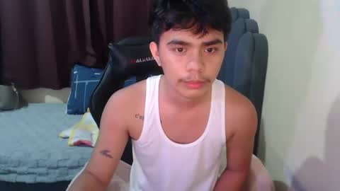 Snapshot of handsome_vanana chatting on 10/14/25, 02:07 handsome_vanana online show from 10/14/25, 02:07
