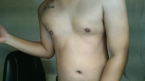 Snapshot of handsome_vanana chatting on 01/07/26, 06:54 handsome_vanana online show from 01/07/26, 06:54