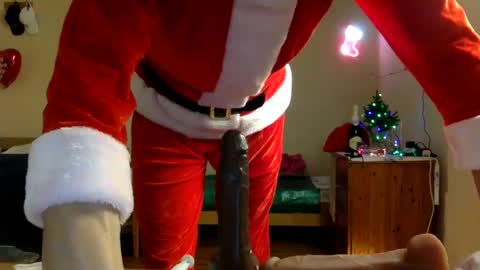 Snapshot of handsomealfie chatting on 12/07/24, 10:06 HandsomeAlfie online show from 12/07/24, 10:06