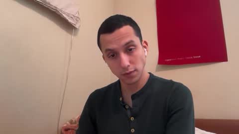 Snapshot of handsomeboy093 chatting on 03/04/25, 08:49 handsomeboy093 online show from 03/04/25, 08:49