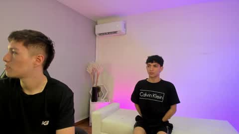 leonardfarrucknick and otis online show from 04/28/26, 08:47