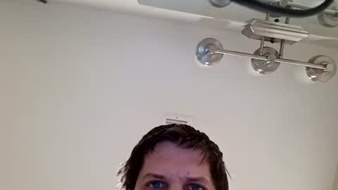 Handsomedaddy198923 online show from 01/07/26, 08:55