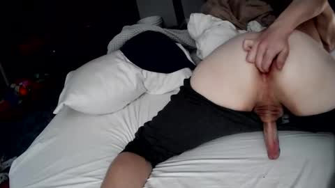 Snapshot of handsomedevil986055 chatting on 12/25/24, 05:48 handsomedevil986055 online show from 12/25/24, 05:48