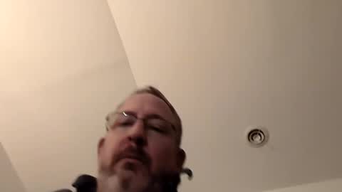 Snapshot of handydick7373 chatting on 12/22/24, 07:33 Handydick7373 online show from 12/22/24, 07:33