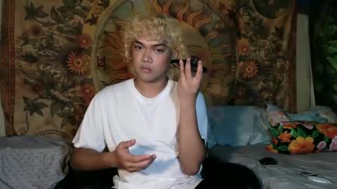 HandyDuhndeee online show from 02/09/25, 07:19