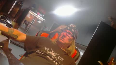 Handystudman online show from 12/30/24, 12:20