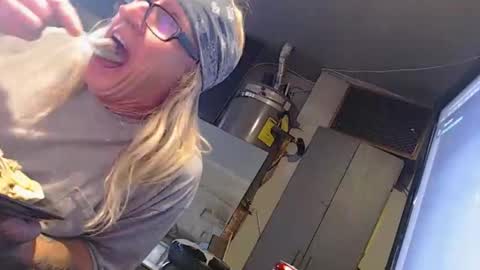 Handystudman online show from 11/07/25, 10:48