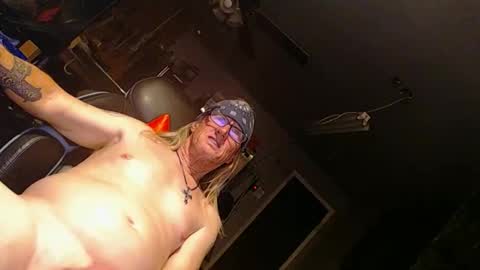 Handystudman online show from 11/14/25, 06:34