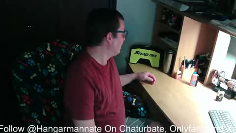 Snapshot of hangarmannate chatting on 05/10/26, 03:23 Nate online show from 05/10/26, 03:23