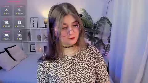 Snapshot of haniawish chatting on 05/17/26, 05:38 Hania online show from 05/17/26, 05:38
