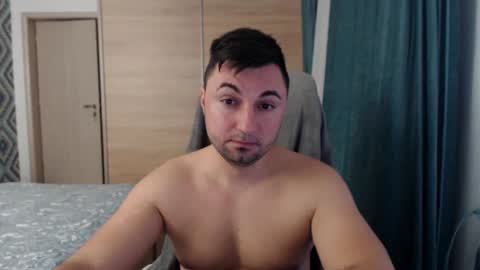 Snapshot of hankmalone chatting on 01/03/25, 06:14 HankMalone online show from 01/03/25, 06:14