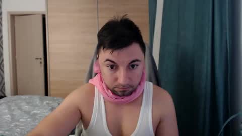 Snapshot of hankmalone chatting on 01/17/25, 04:06 HankMalone online show from 01/17/25, 04:06