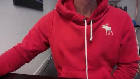 hanky online show from 02/09/26, 10:08