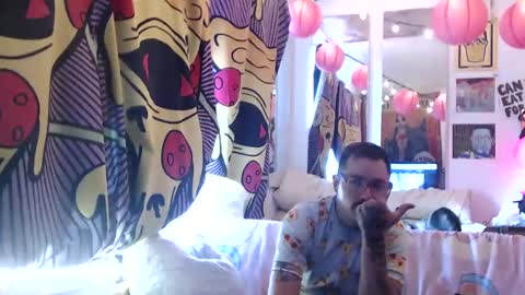 Snapshot of hankrams chatting on 09/20/25, 07:15 hank rams online show from 09/20/25, 07:15