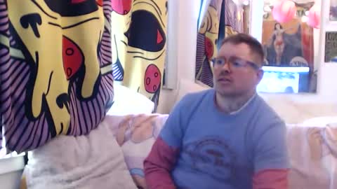 hank rams online show from 12/17/25, 03:51