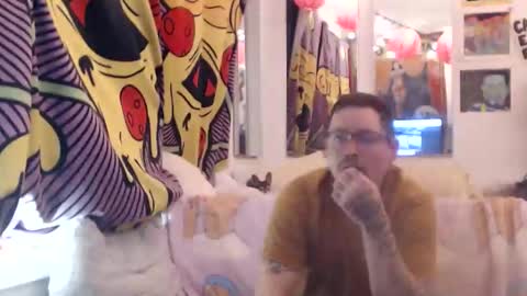 hank rams online show from 02/11/26, 02:49