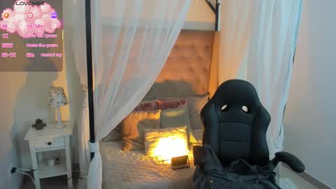 hanna  online show from 12/18/25, 03:23