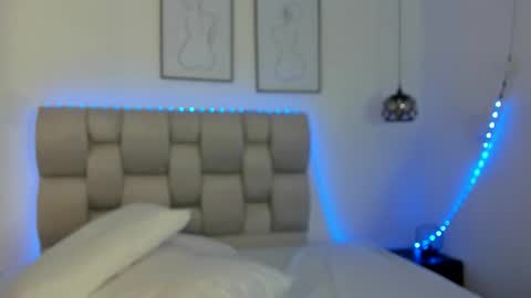 hanna__evans_ online show from 02/08/26, 12:30