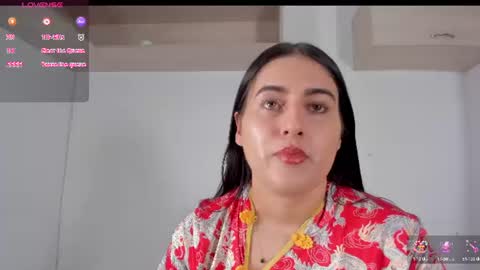 hanna__evans_ online show from 08/05/26, 12:52