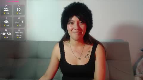 Snapshot of hanna__jones7 chatting on 06/15/26, 09:17 Hanna online show from 06/15/26, 09:17