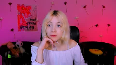 Hanna  online show from 05/31/26, 08:21