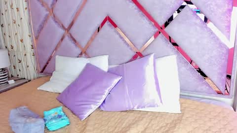  hanna  online show from 02/26/25, 01:43